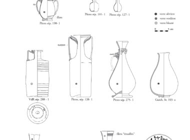 Principales formes et variantes de vases à tubulures, de bouteilles ou carafes et de vases divers de la fin 3e-4e siècle, et aperçu de la verrerie du 5e siècle en Haute-Normandie (France).