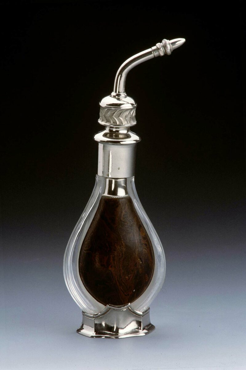 Luxueux flacon vaporisateur en verre, bois et métal déposé par Belinay pour Coulomb, France, début du 20e siècle